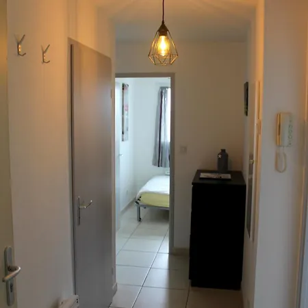Apartment T3 Cosy Et Spacieux - 4 A 6 Couchages - Climatise, Calme Proche Etang De Thau