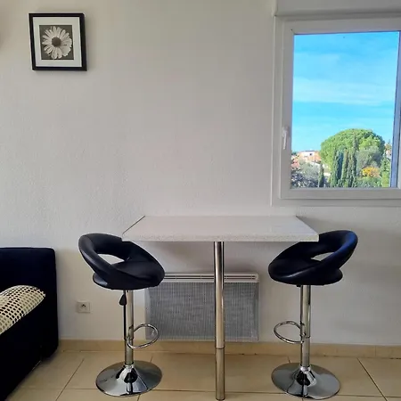 Apartament T3 Cosy Et Spacieux - 4 A 6 Couchages - Climatise, Calme Proche Etang De Thau *